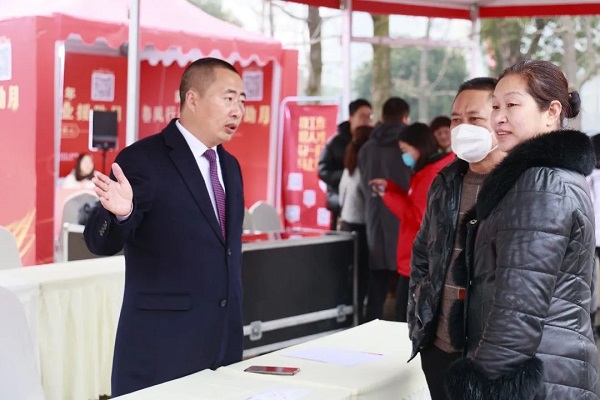 人氣火爆!節(jié)后武侯區(qū)首場大型現(xiàn)場招聘活動(dòng)圓滿舉辦! 第6張 人氣火爆!節(jié)后武侯區(qū)首場大型現(xiàn)場招聘活動(dòng)圓滿舉辦! 第6張